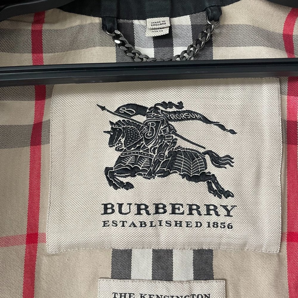 Burberry "The Kensington" Trench Coat  (Black, sz. 0) - Picture 6 of 8